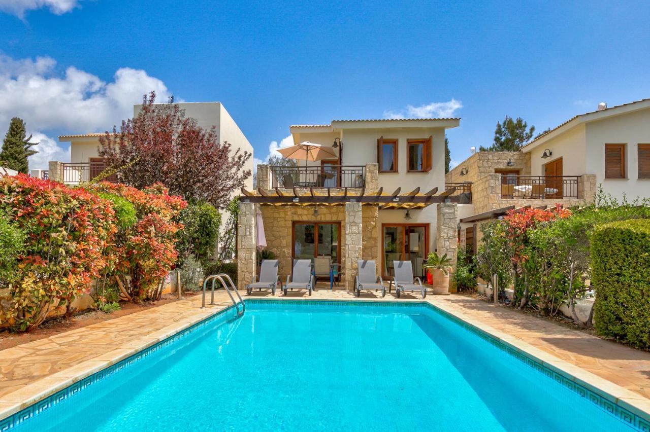2 Bedroom Villa Destu With Private Pool And Golf Views, Aphrodite Hills Resort Kouklia Exterior photo